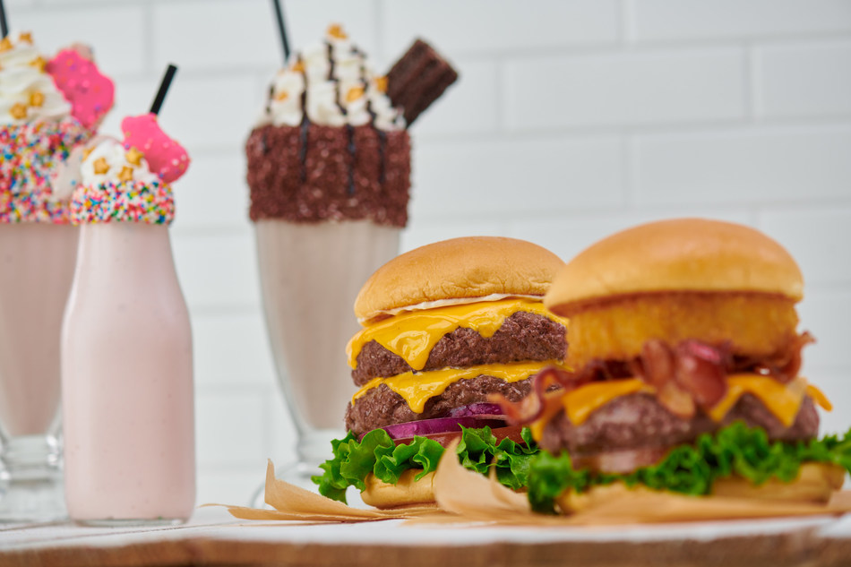 hard rock cafe burger and shake