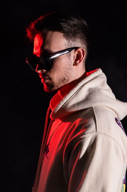 DJ SET: DAVERAX